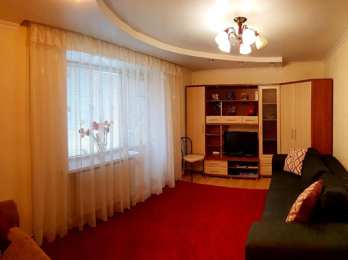 Topilche Apartment Ternopil Luaran gambar